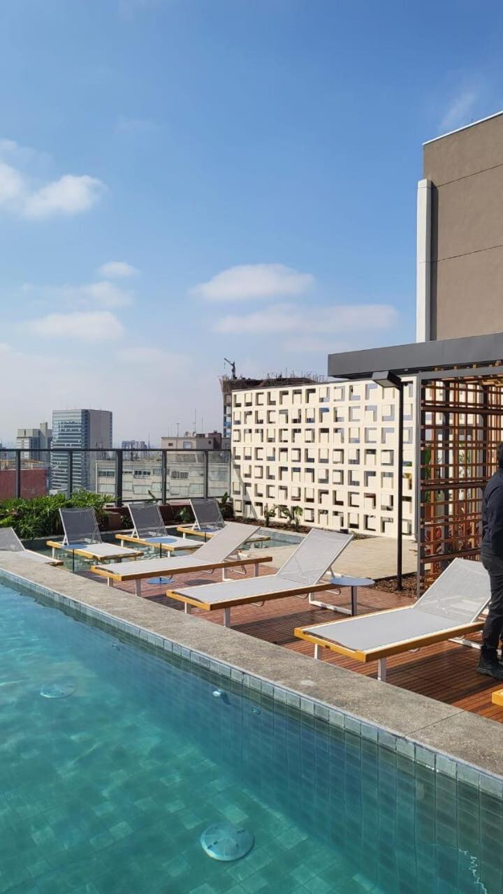 Na Liberdade At 300 M Metro Apartment